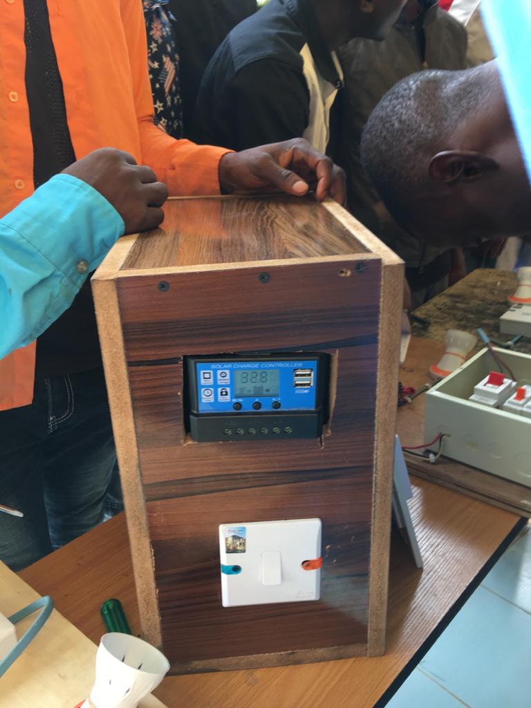 070ca3dc-9edc-4f82-9c04-323d7ea69dfc