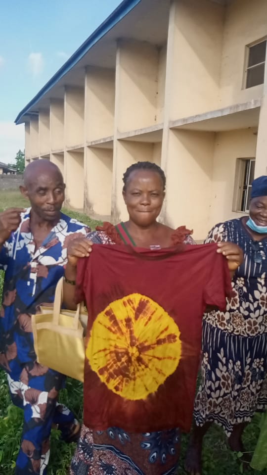 a468ec84-5d02-4a69-aaa9-09444c6b8d51