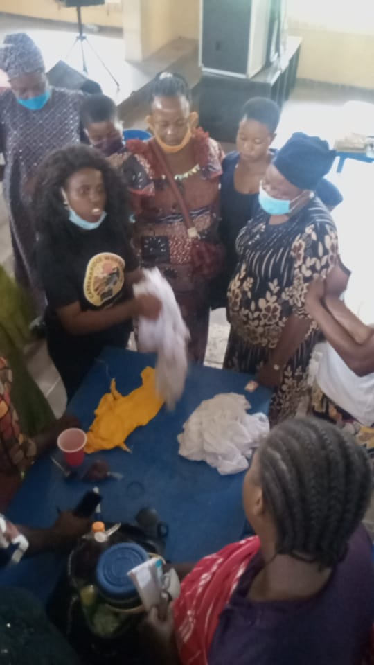 f0c06d17-84df-4a72-ad1d-736ff72708f2